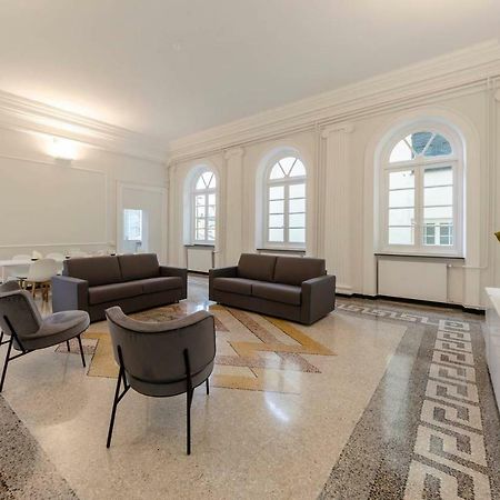 Joivy Elegant Flat For 7, In The Heart Of Genoa Appartement Buitenkant foto