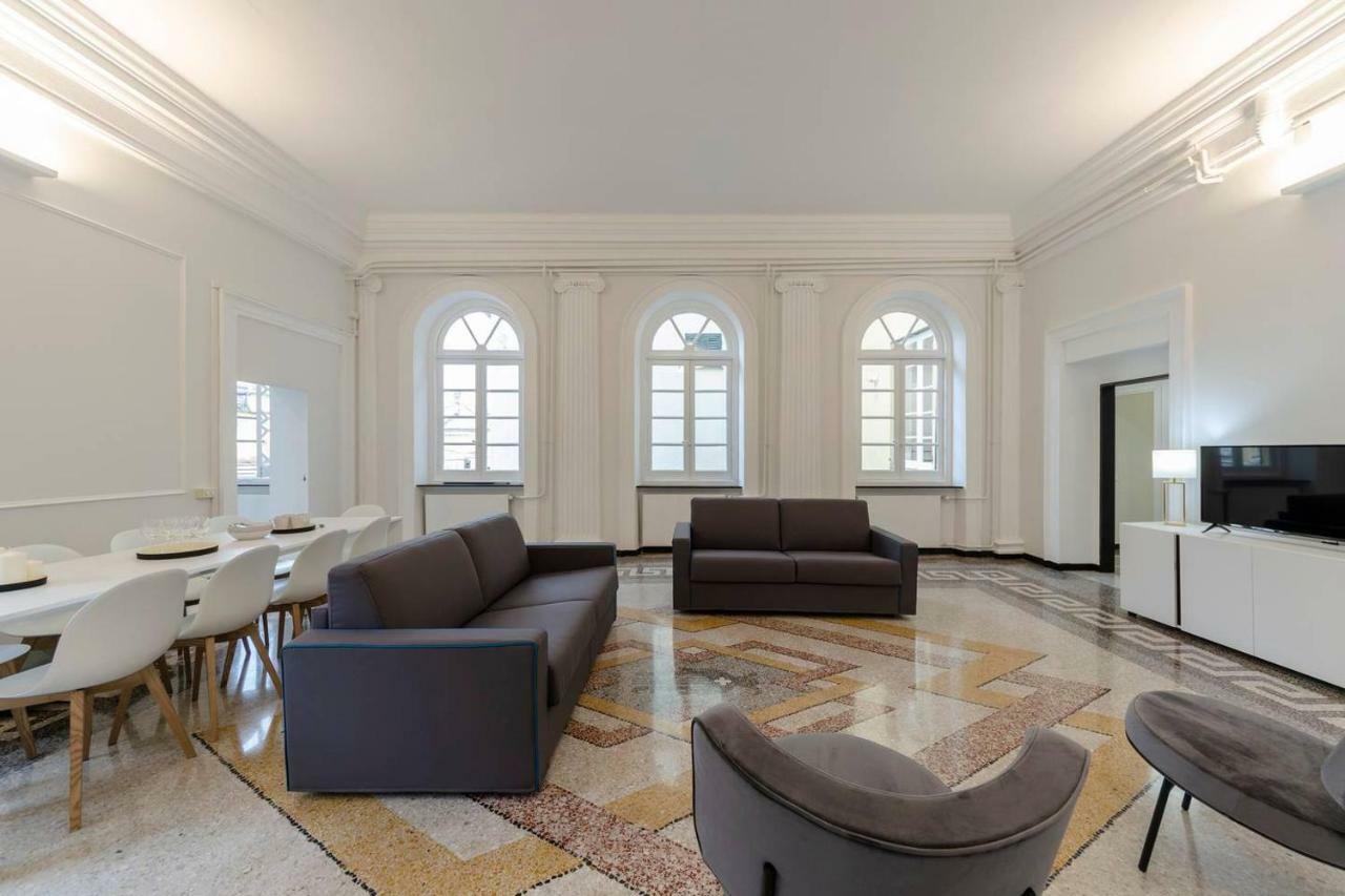 Joivy Elegant Flat For 7, In The Heart Of Genoa Appartement Buitenkant foto