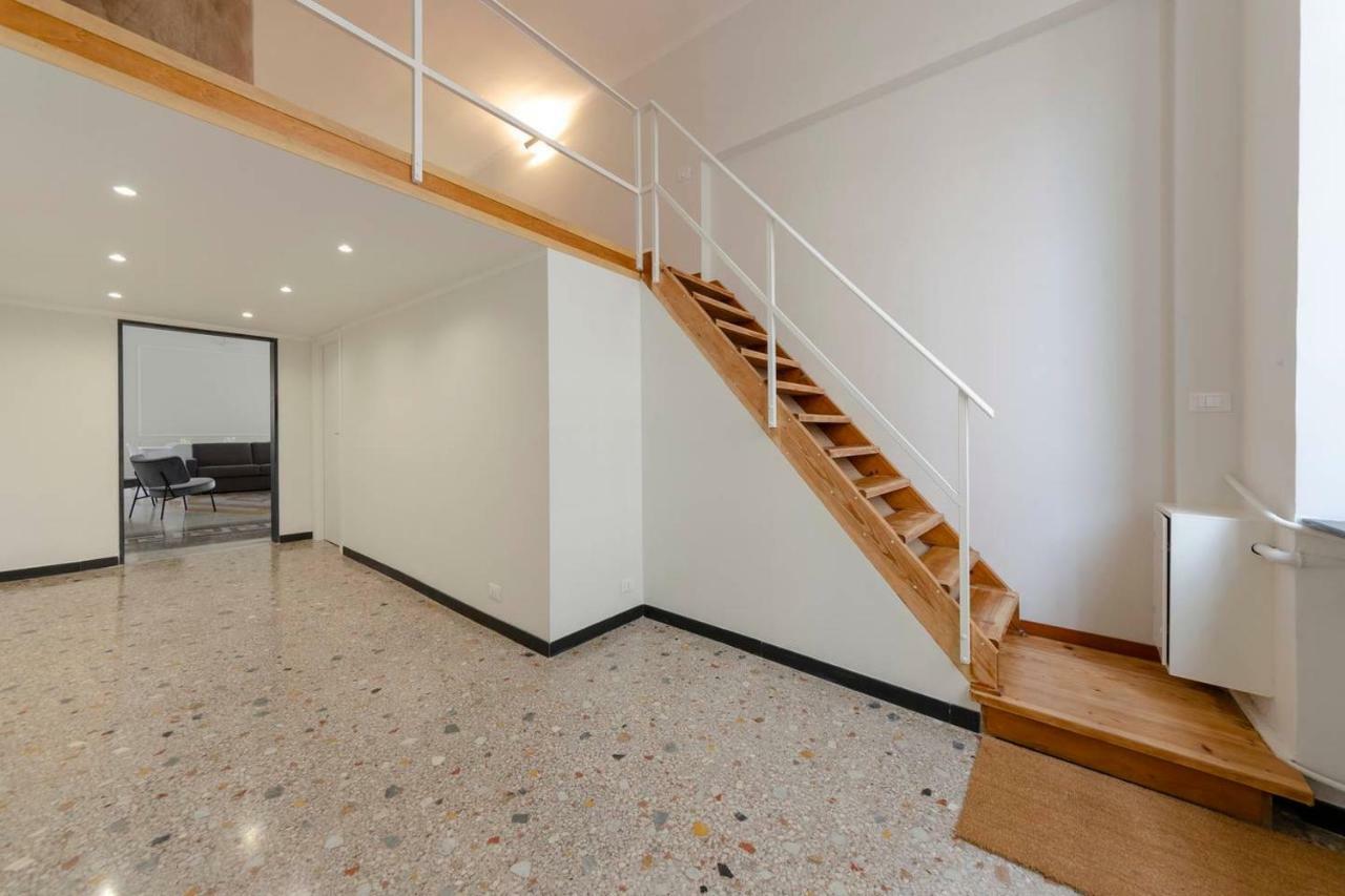 Joivy Elegant Flat For 7, In The Heart Of Genoa Appartement Buitenkant foto