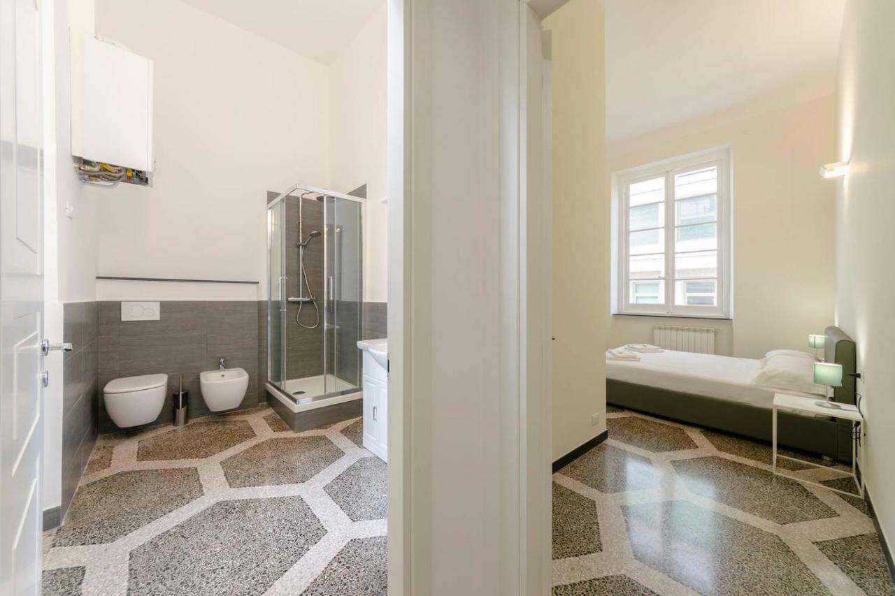 Joivy Elegant Flat For 7, In The Heart Of Genoa Appartement Buitenkant foto