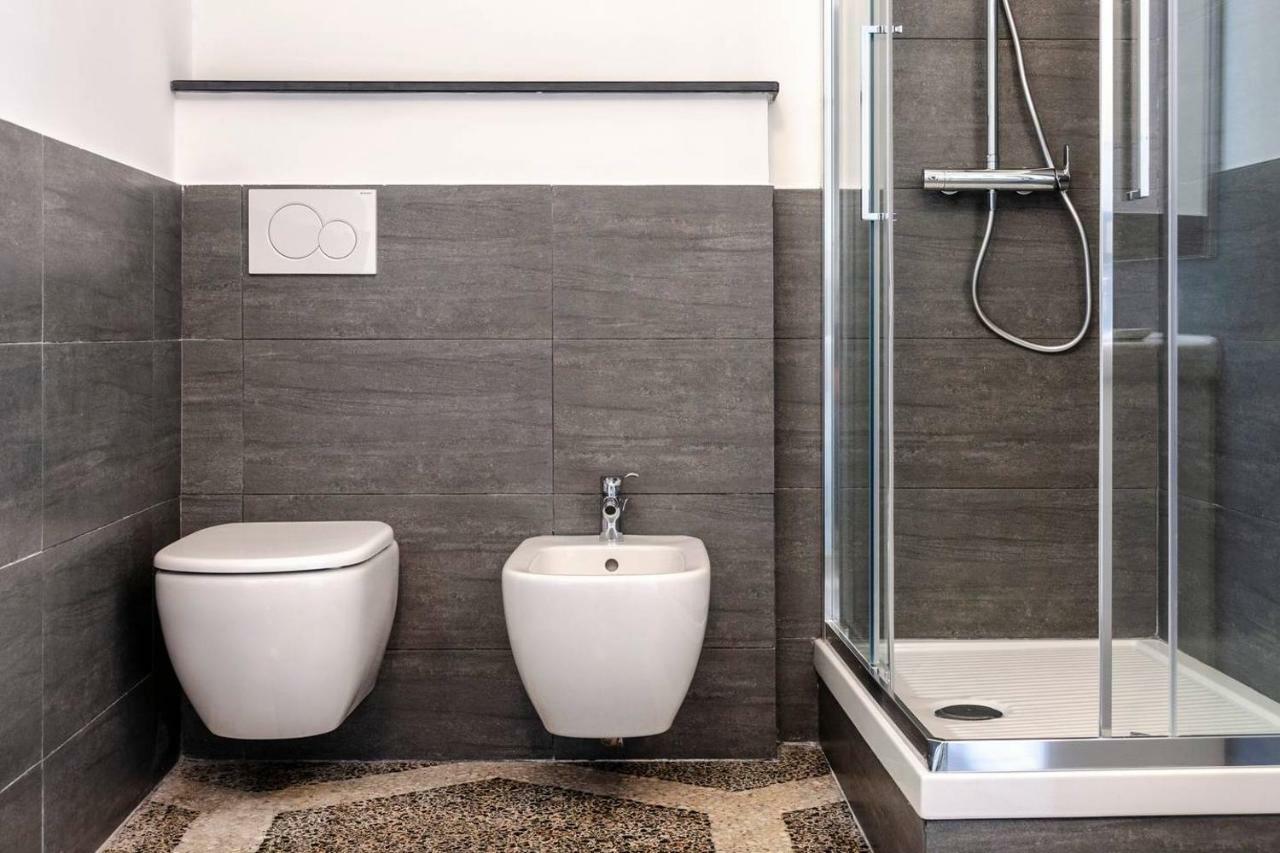 Joivy Elegant Flat For 7, In The Heart Of Genoa Appartement Buitenkant foto